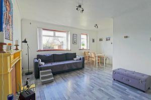 Living / Dining Room- click for photo gallery